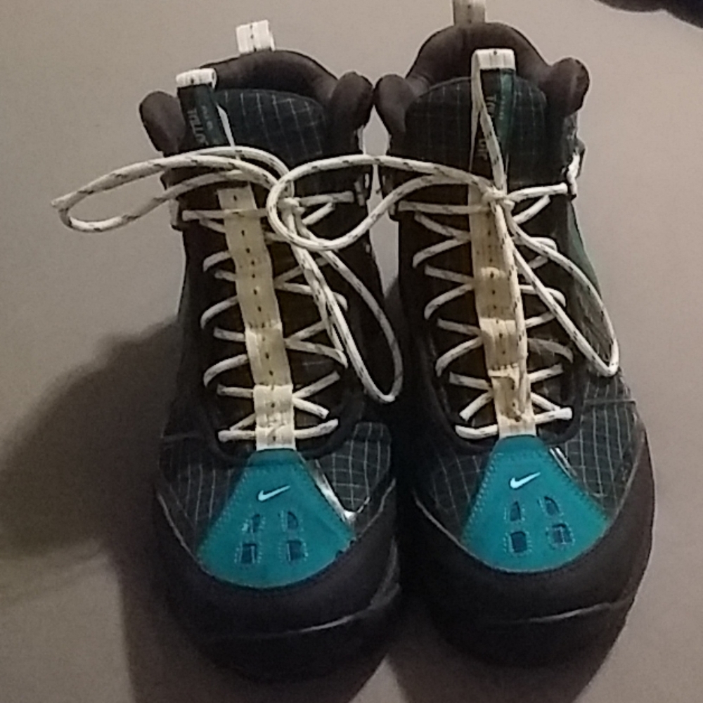 ACG Nike boots